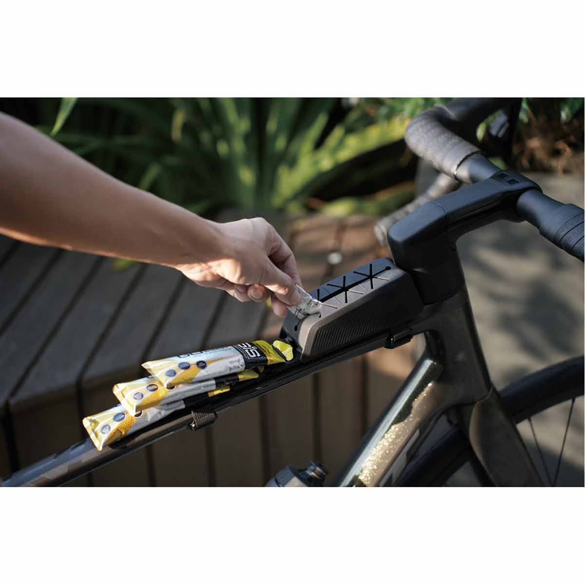 TOPEAK FastFuel PlatForm | Адаптер за гелчета аз триатлетски колела TOPEAK FastFuel PlatForm | Адаптер за гелчета аз триатлетски колела