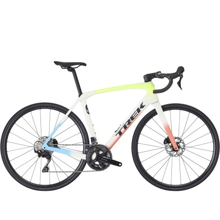 Ендюранс шосеен карбонов велосипед 2026 TREK Domane SL 5 Era | White/Glowstick/Coral Fade