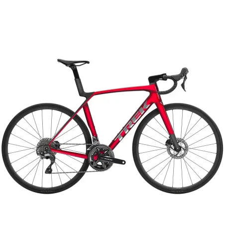 Шосеен карбонов велосипед 2026 TREK MADONE SL 5 | Gloss Fury Red/Matte Deep Smoke