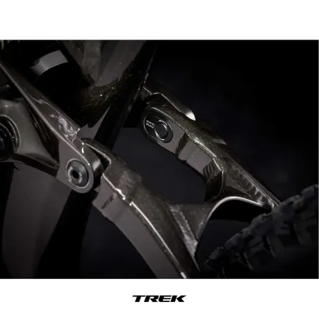 TREK FUEL EX 8 XT Rage Red to Dnister Black Fade